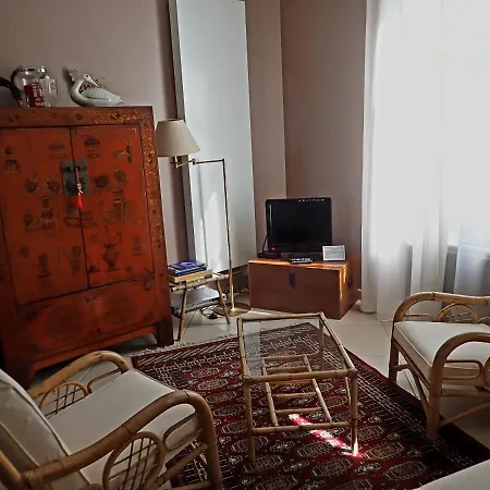 Maison Saloine فندق ساتْ