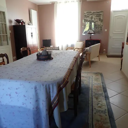 فندق Maison Saloine 3*